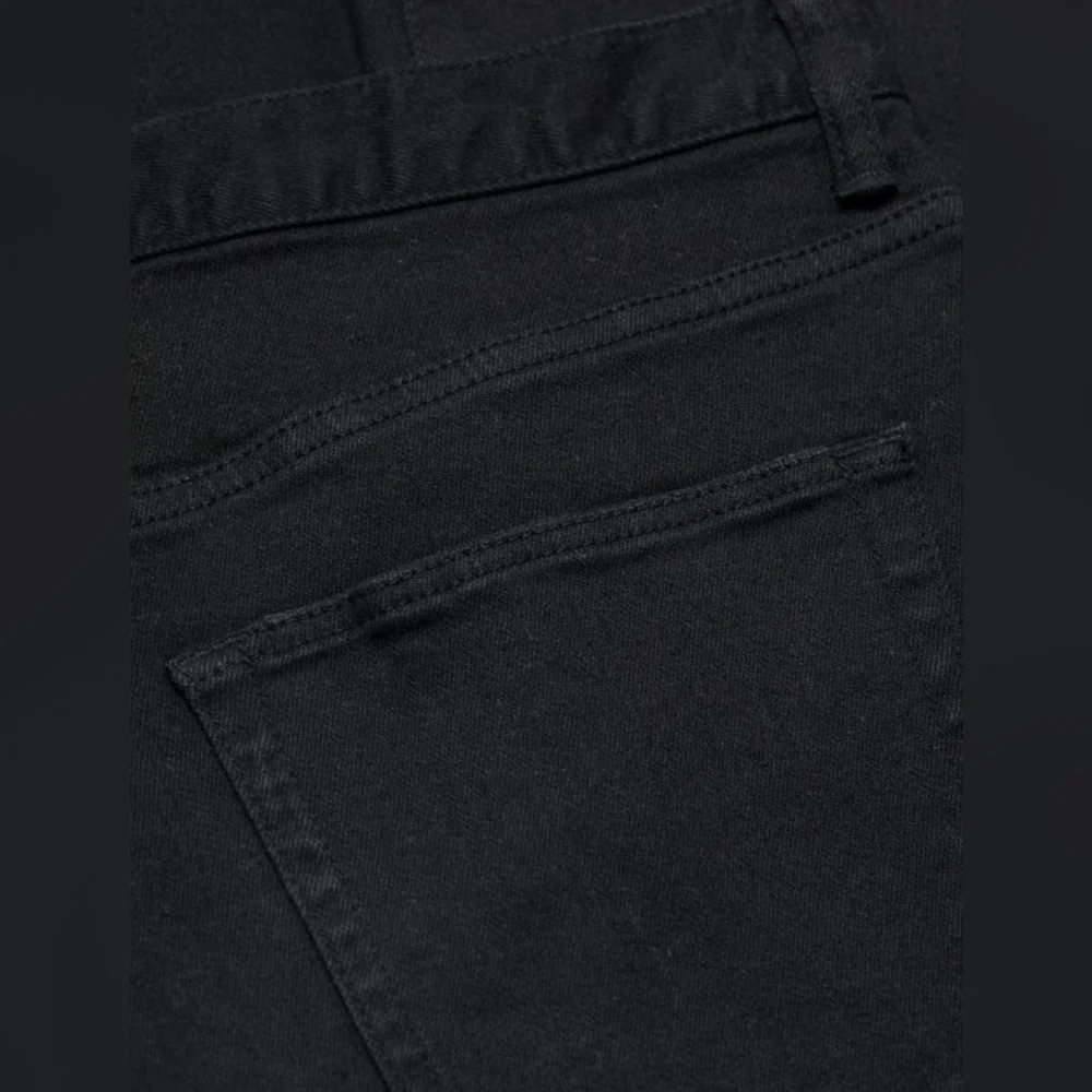 John Elliott minimalist fit