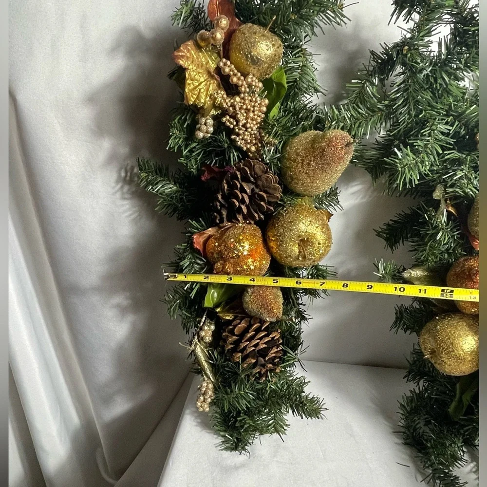 Source Unknown festive set