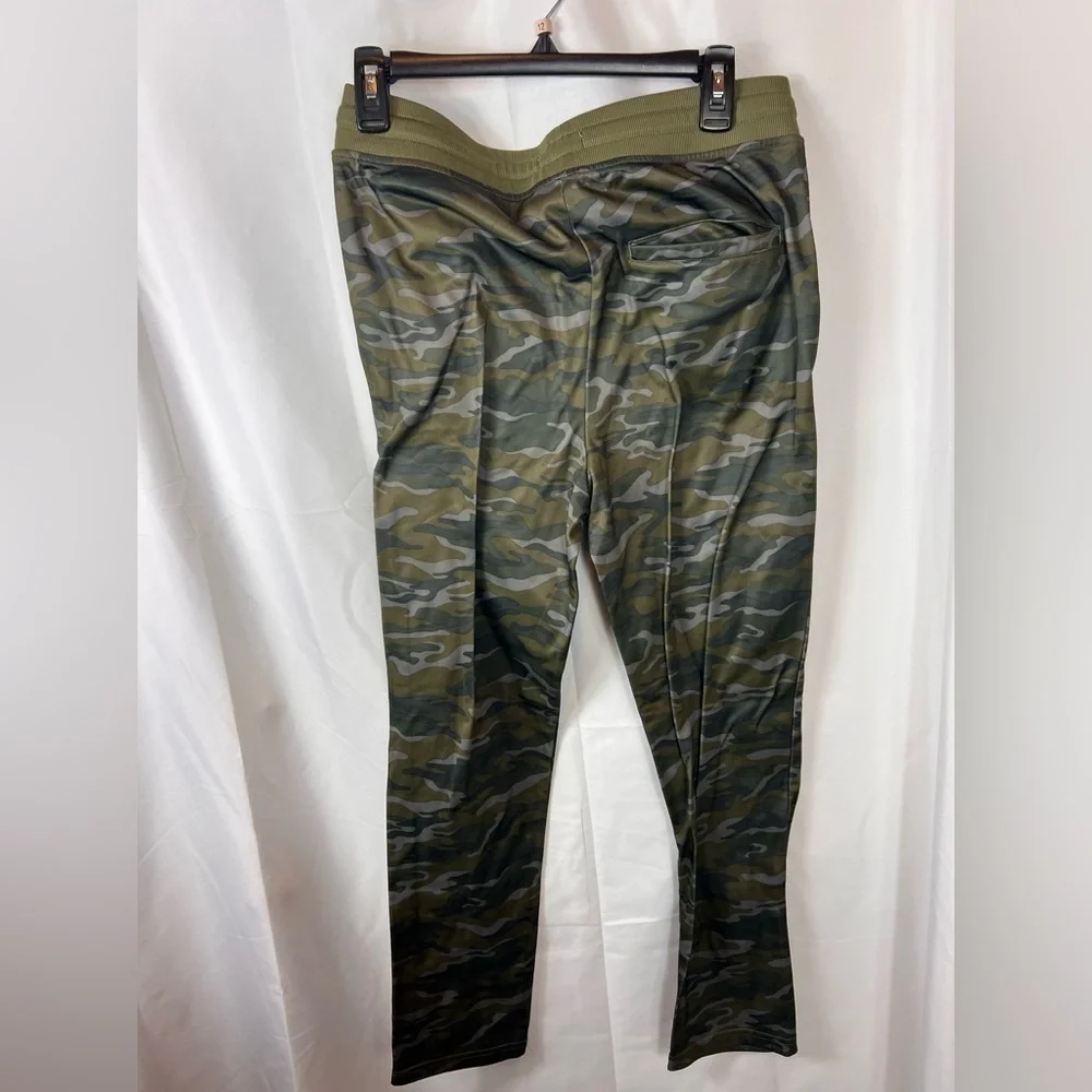 Epic Threads new without