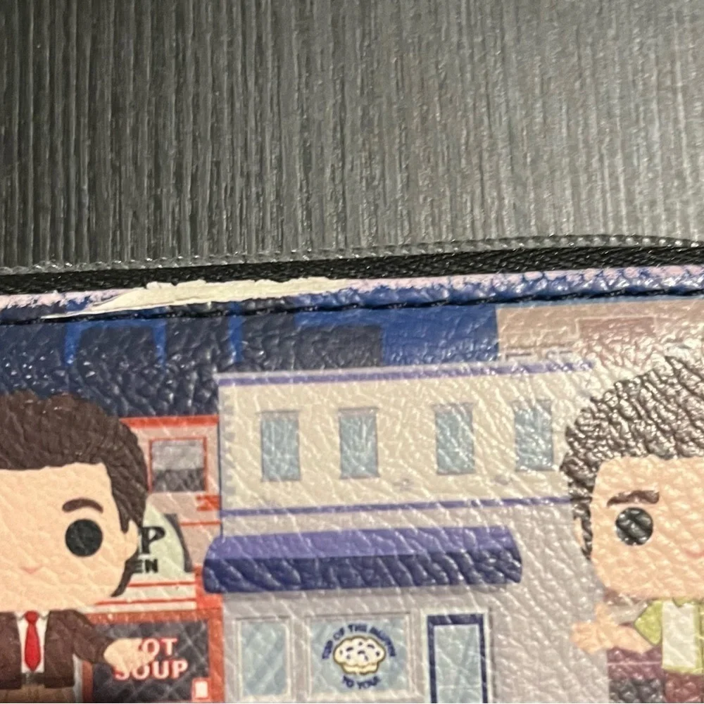 Funko POP! Wallet - Seinfeld (City) Full Size w/ Zip Closure