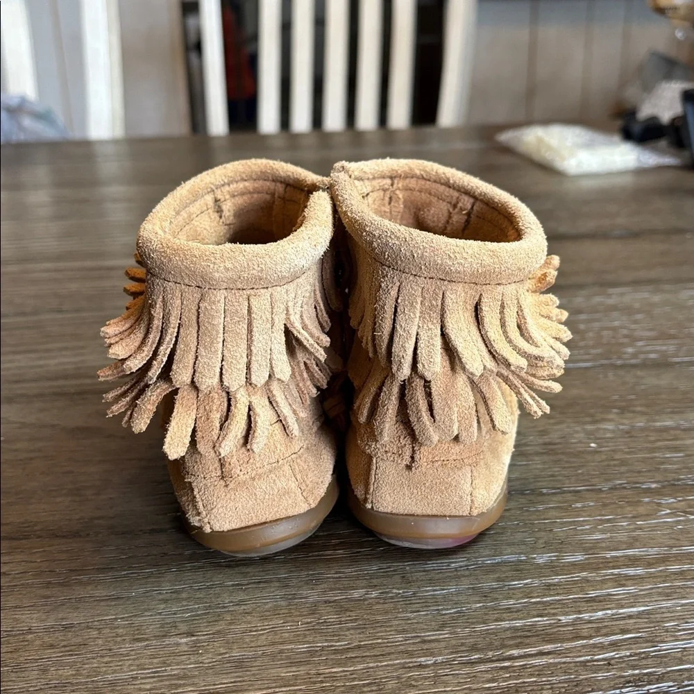 Minnetonka stylish moccasins
