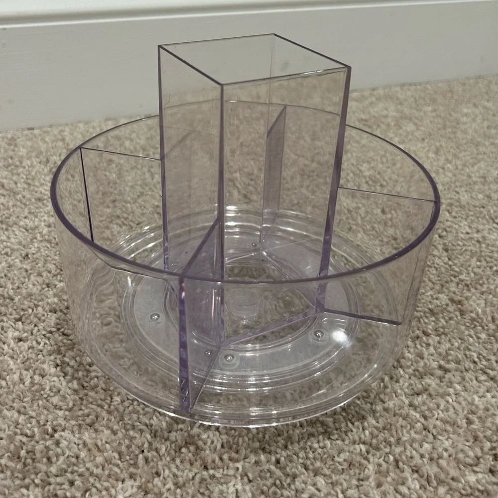 Turntable Organizer: Clear Plastic Storage with 5 Compartments