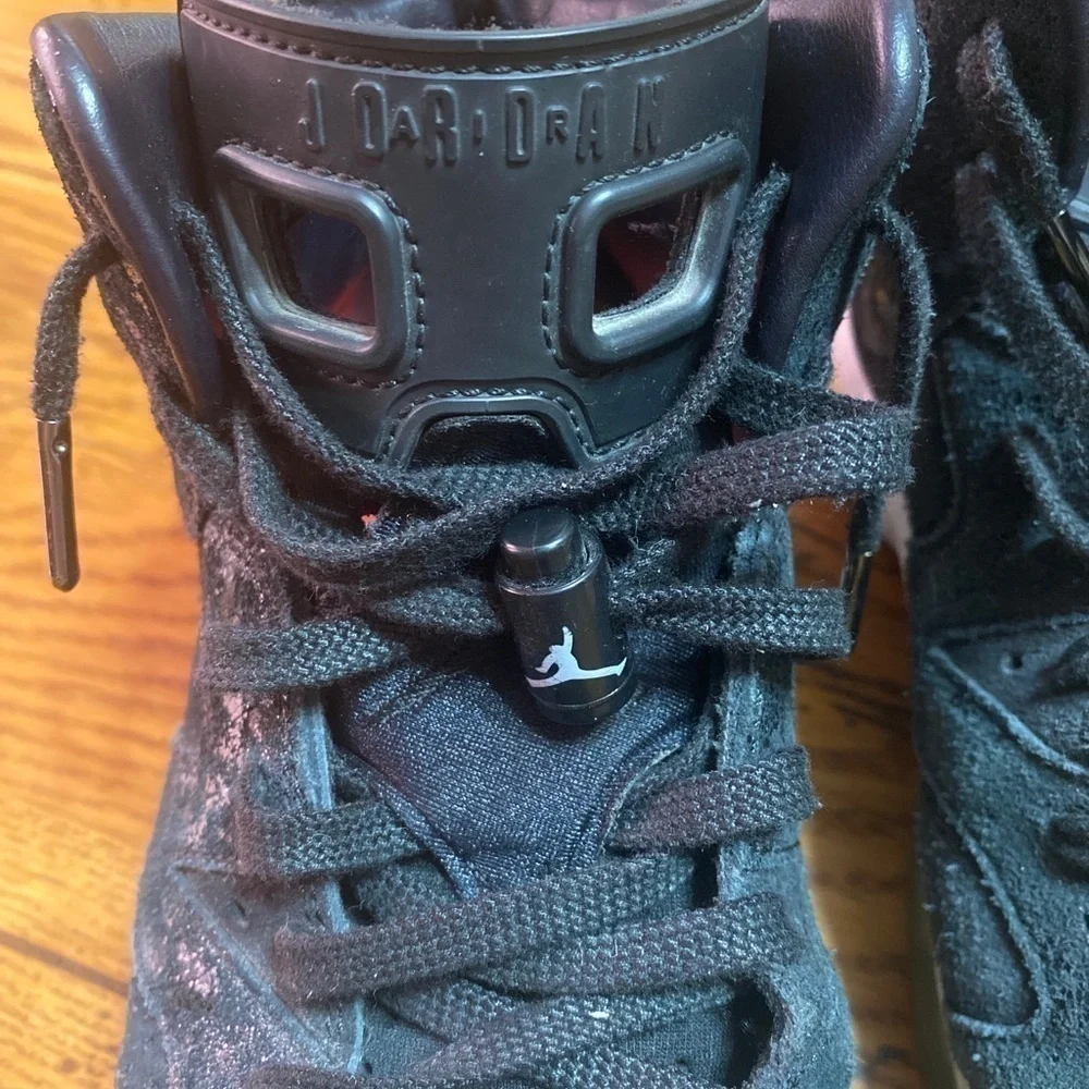 N/A jordan retro