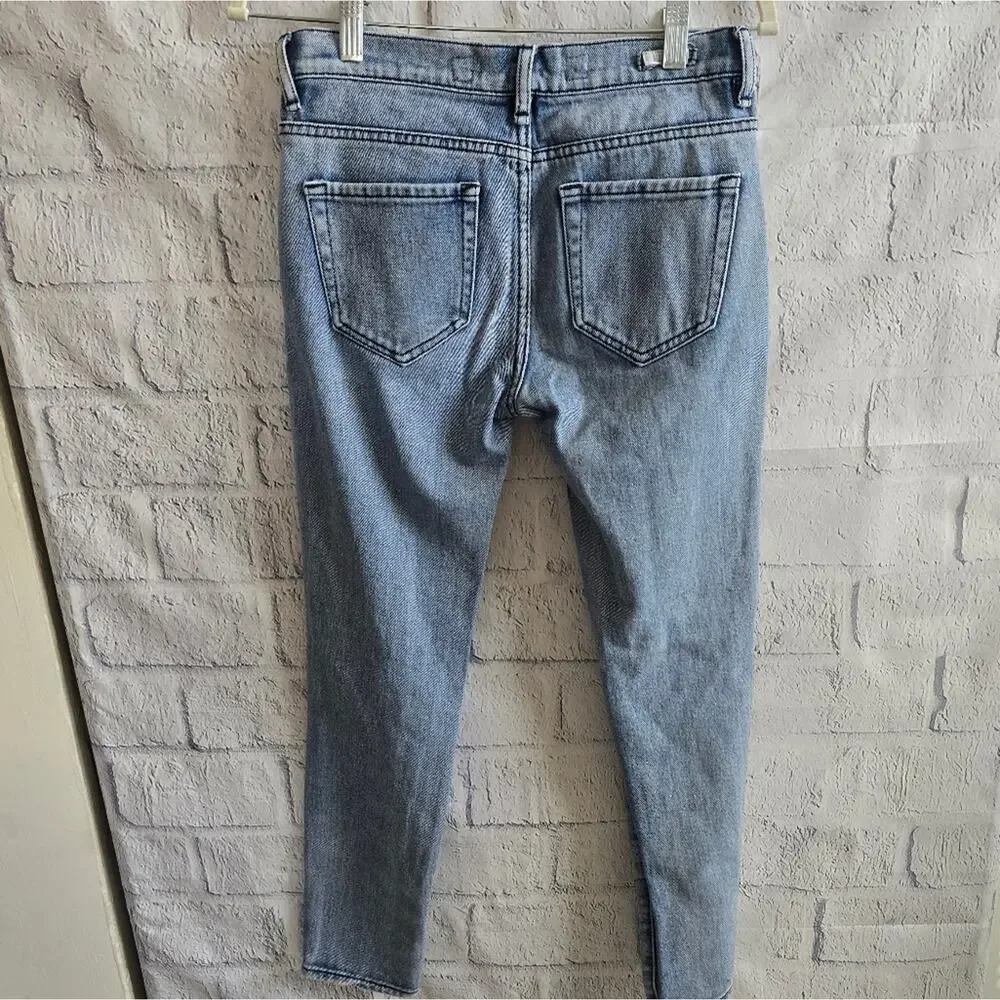 Brandy Melville Light Wash Distressed Skinny Jeans Women's 24