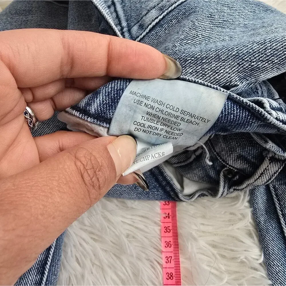 Brandy Melville Light Wash Distressed Skinny Jeans Women's 24