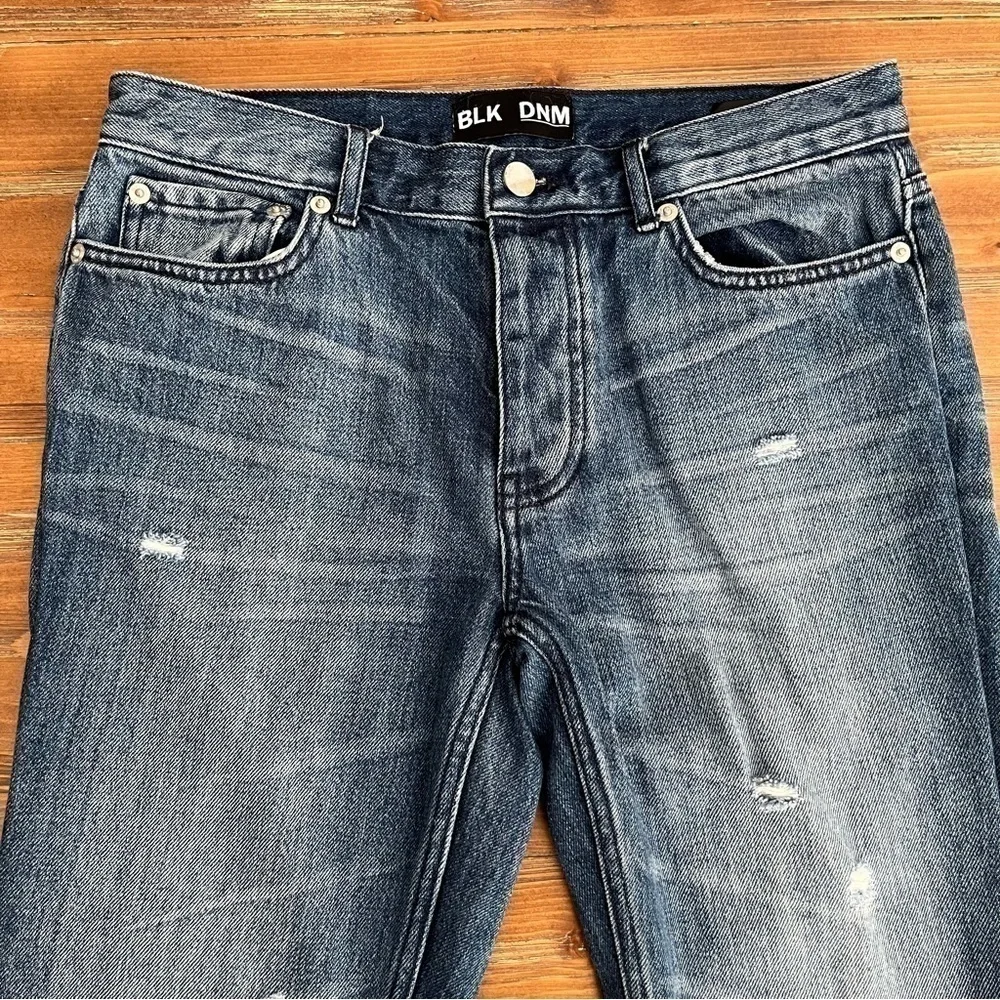 Blk DNM Jeans 11 Eggert Blue. Size 25.