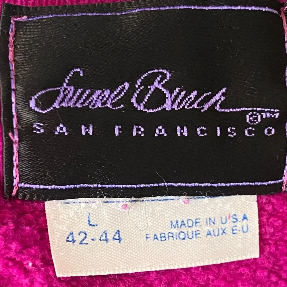 N/A vibrant crewneck