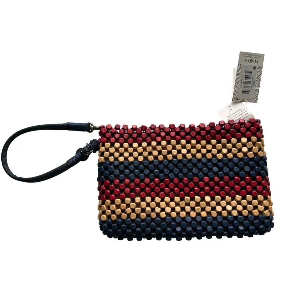 The Sak this wristlet