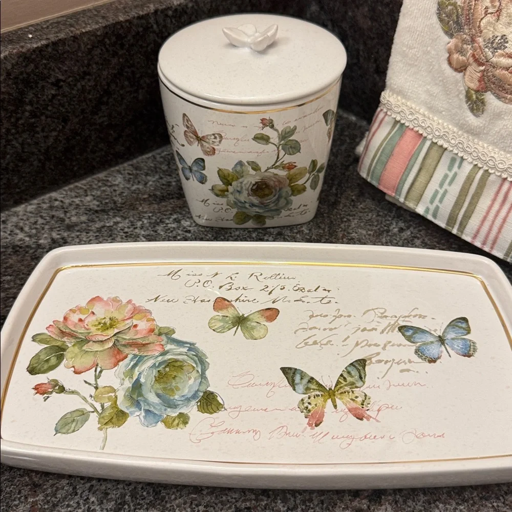 Avanti both pieces
