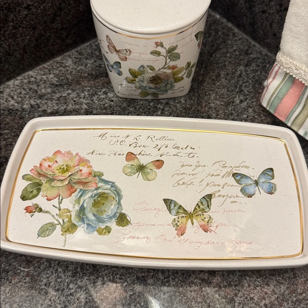 Avanti both pieces