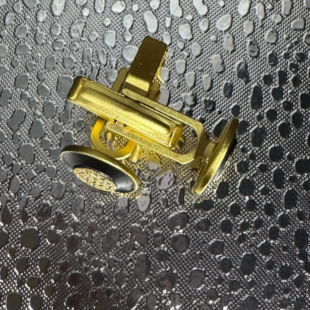 Freida Rothman Factory men’s cufflinks