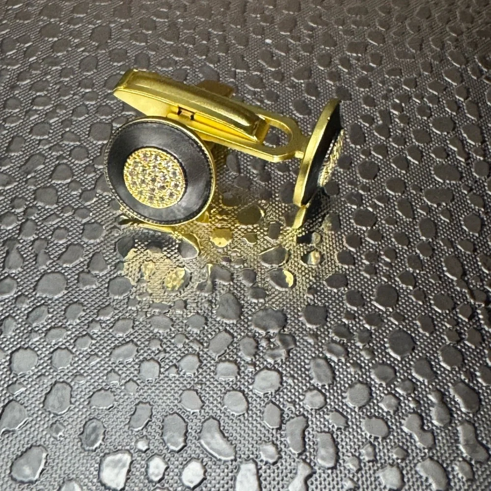 Freida Rothman Factory men’s cufflinks