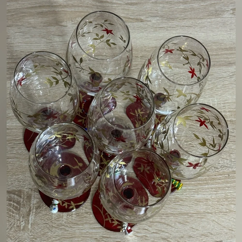 Pier 1 Hand Painted Floral Designs Gold Leaf Glass Water Goblet Set of 7 Glasses