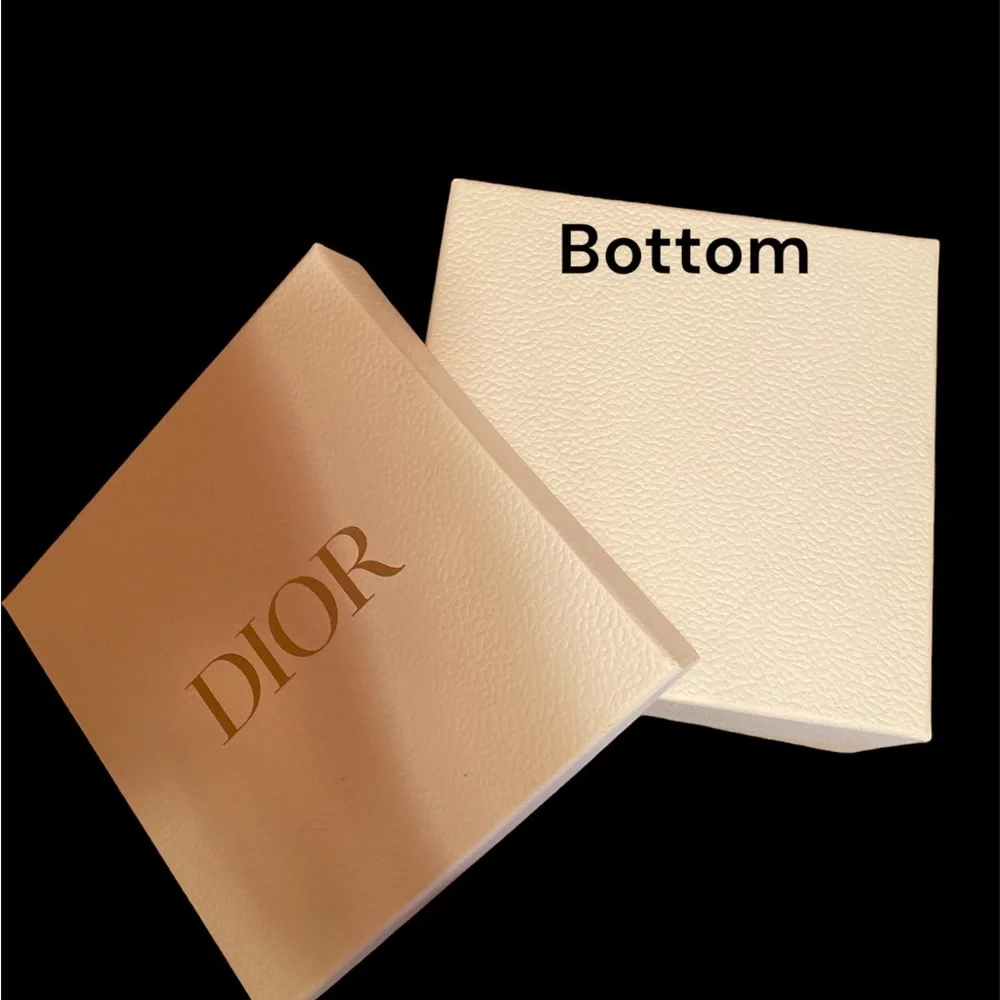 🆕 Authentic DIOR Box