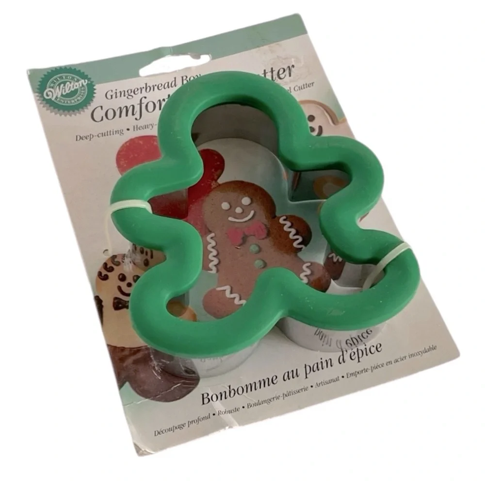 Wilton green gingerbread