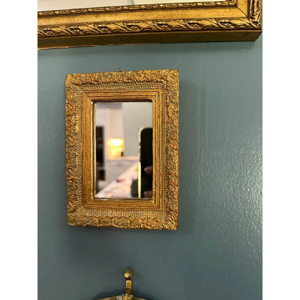 Unbranded vintage ornate