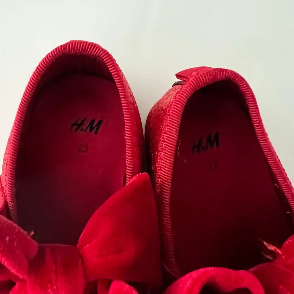 H&M fabulous red