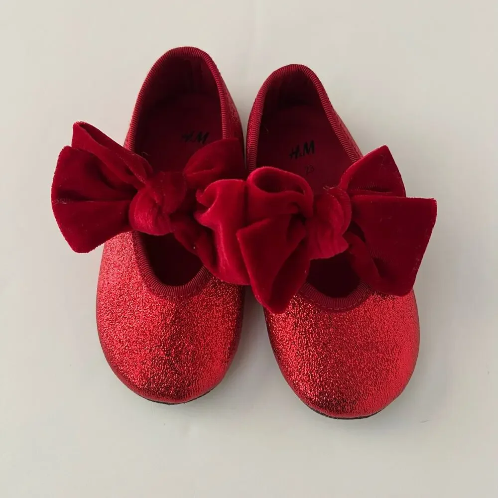 H&M fabulous red