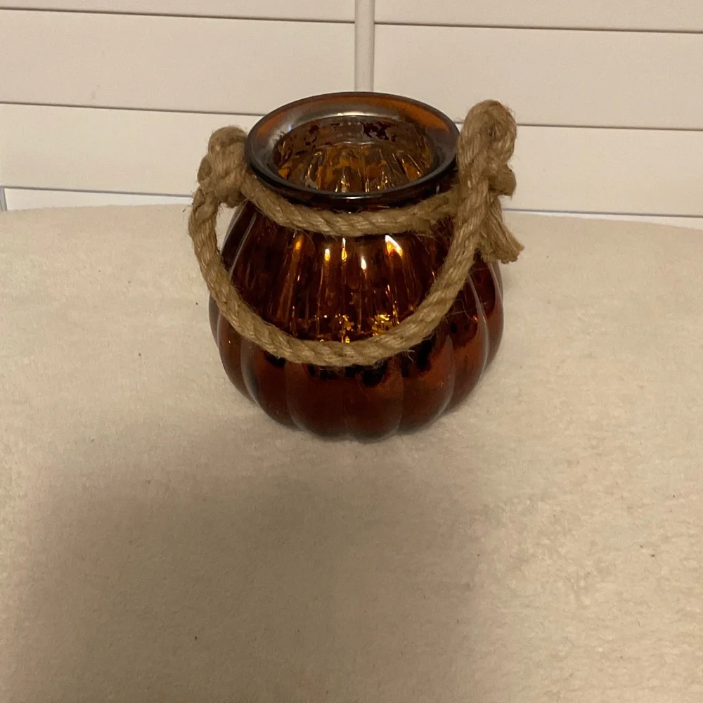 Rustic Amber Glass Lantern with Rope Handle