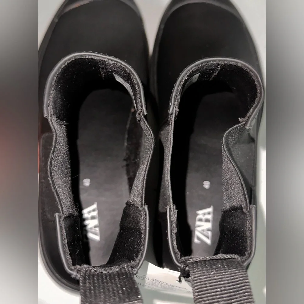 Zara stylish black
