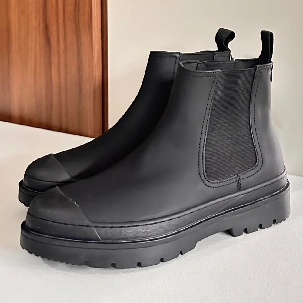 Zara stylish black