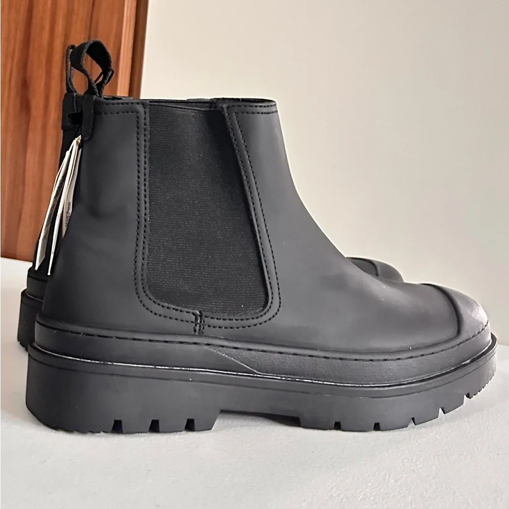 Zara stylish black