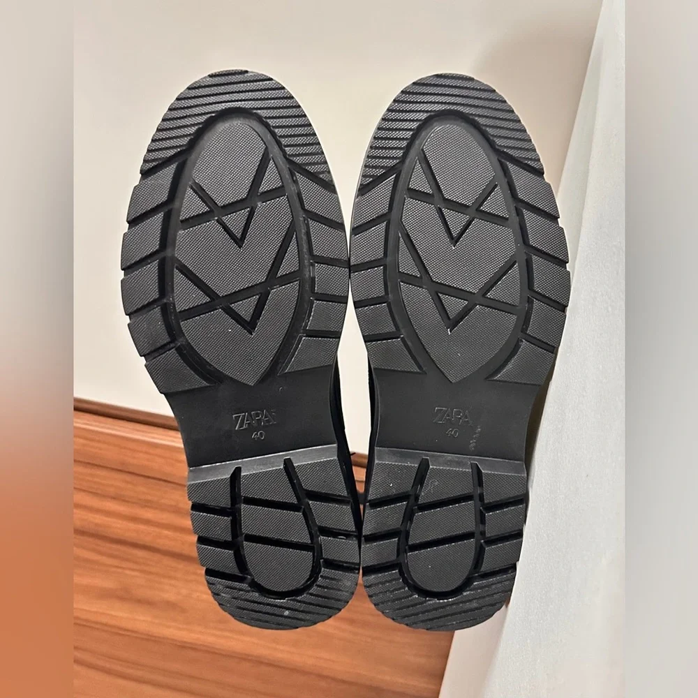 Zara stylish black