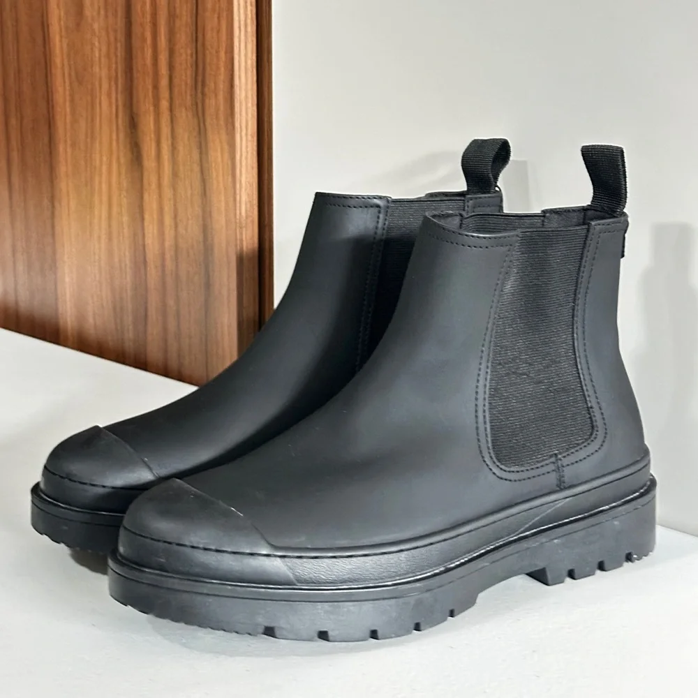 Zara stylish black