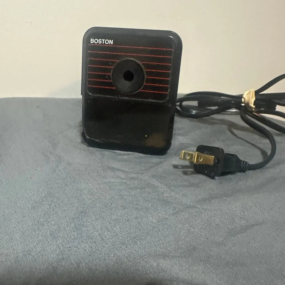 Vintage Boston Model 18 Electric Pencil Sharpener