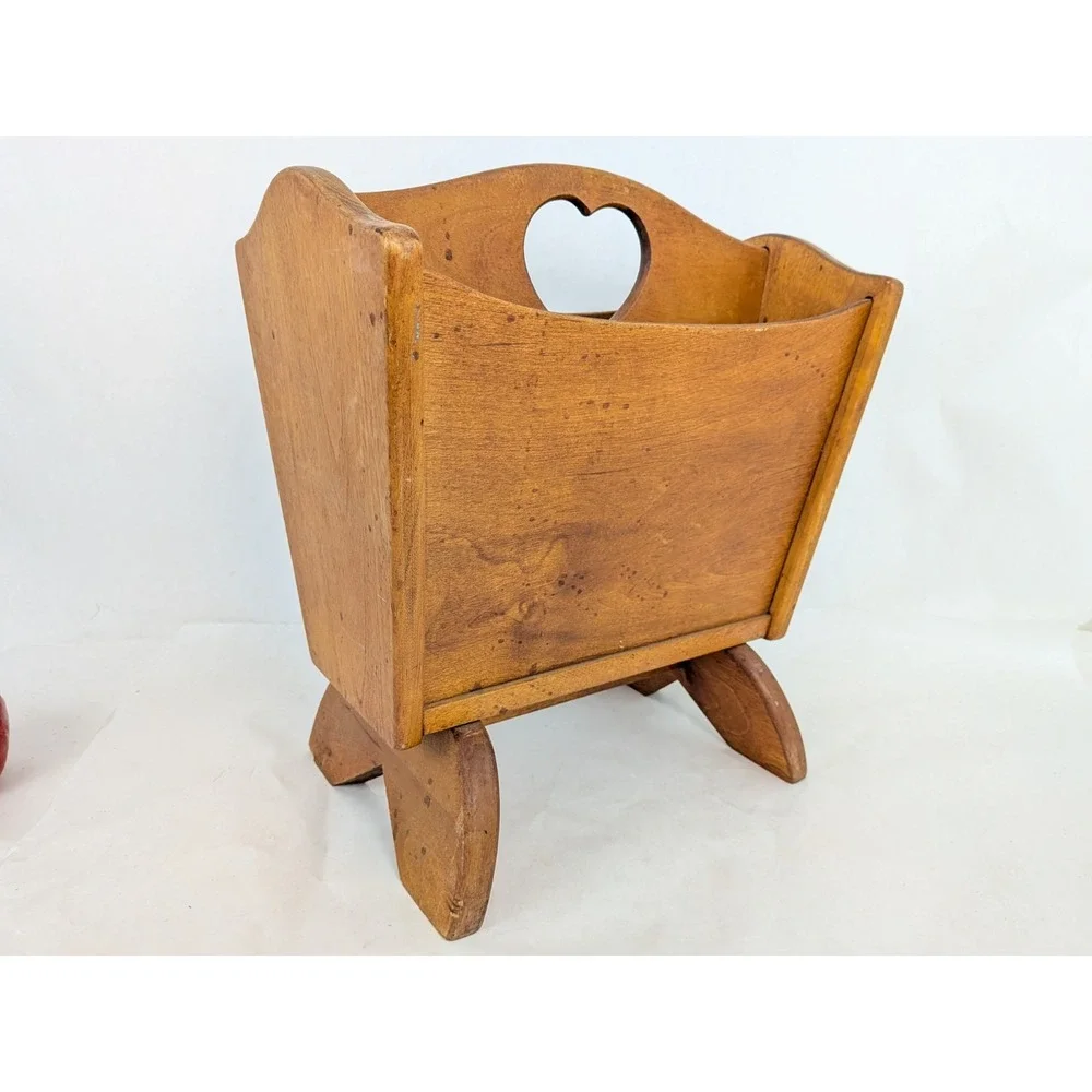 Vtg Antique Wood Heart Cutout Magazine Rack MCM Cottagecore Boho A.S. Payne 1940