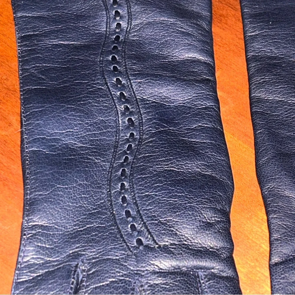 Madova vintage leather
