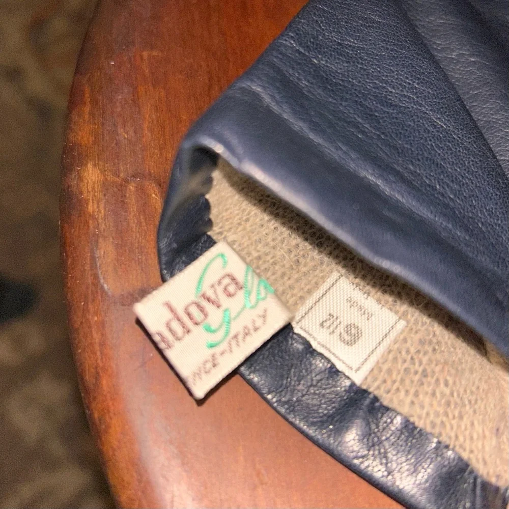 Madova vintage leather