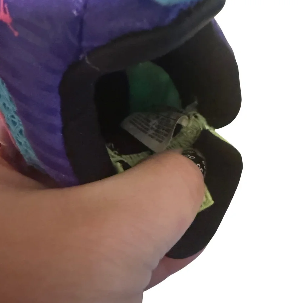 Jordan tiny feet