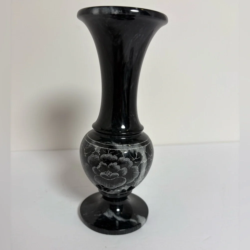 N/A vintage marble