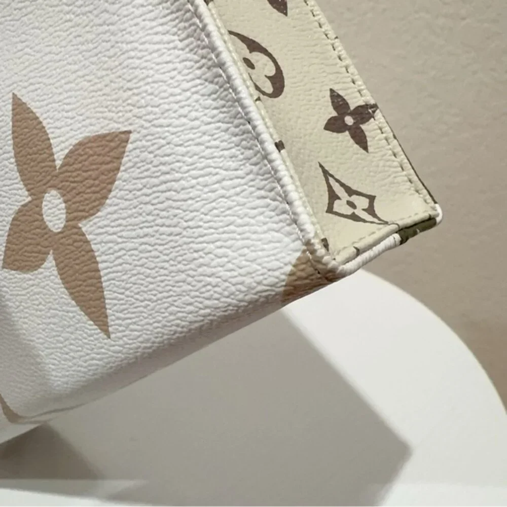 Authentic Louis Vuitton Toiletry Pouch 26 Monogram Giant Khaki Green White