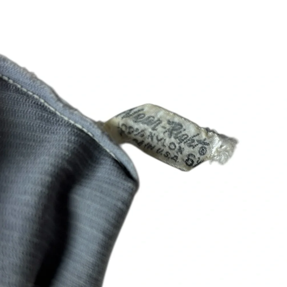 wear right vintage gray