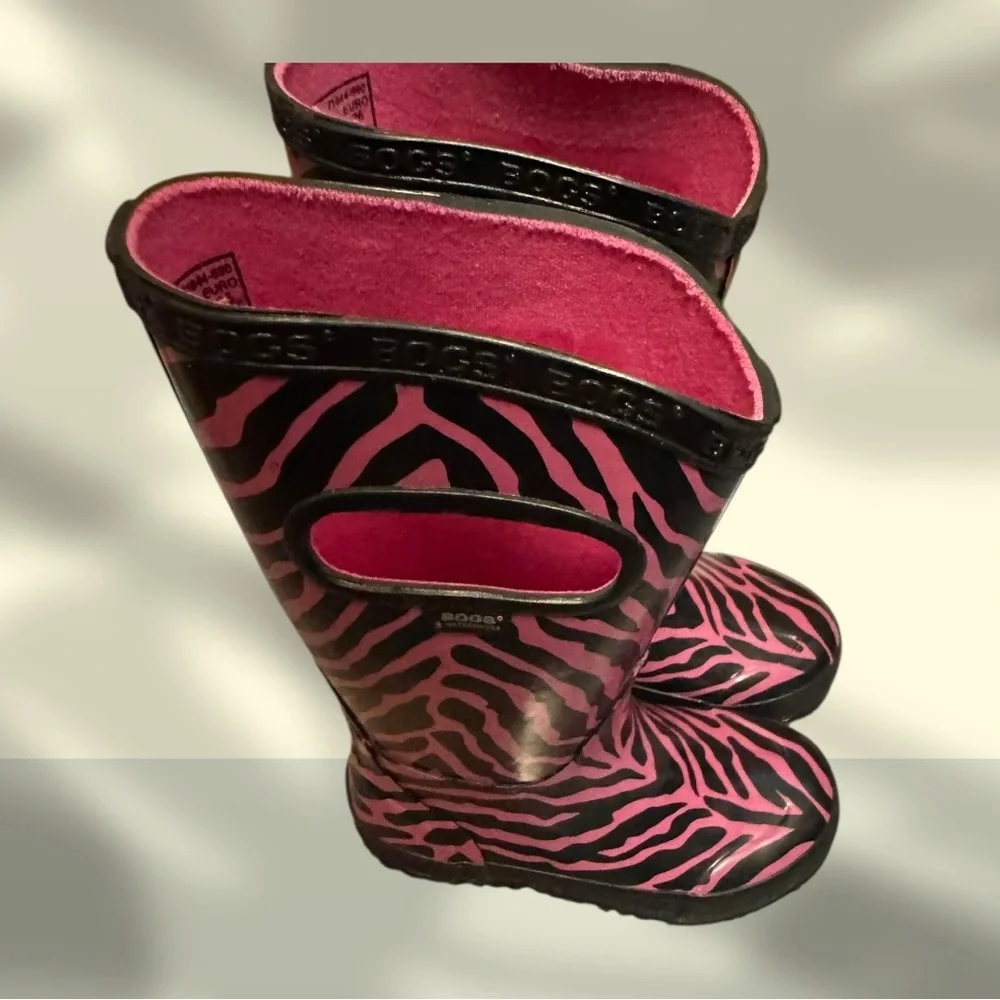 Bogs stylish zebra