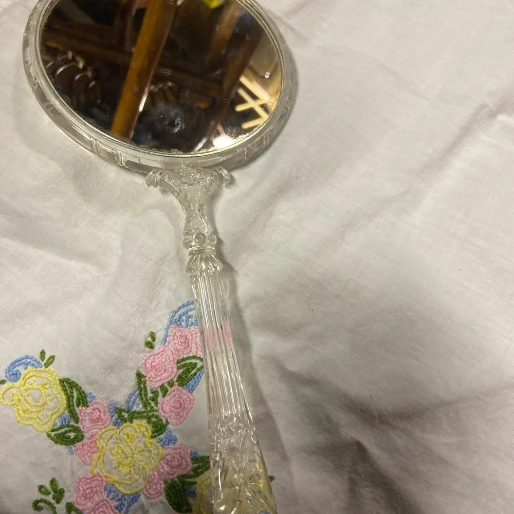 N/A elegant vintage