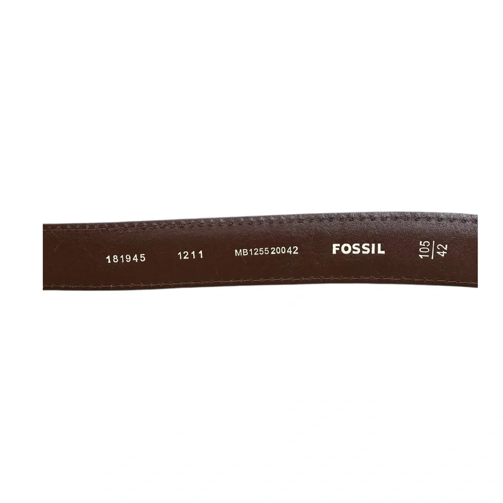 Fossil tobacco brown