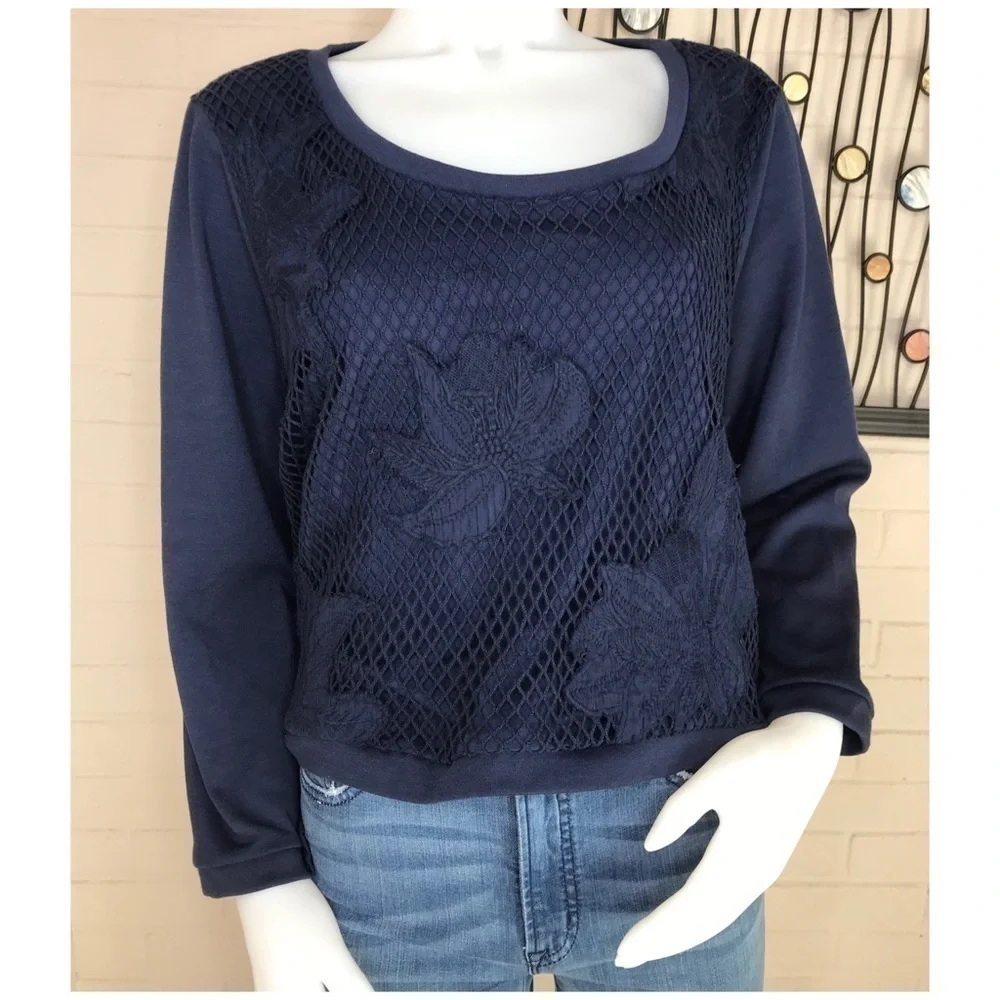 LAUREN Conrad Botanical Beauty Top