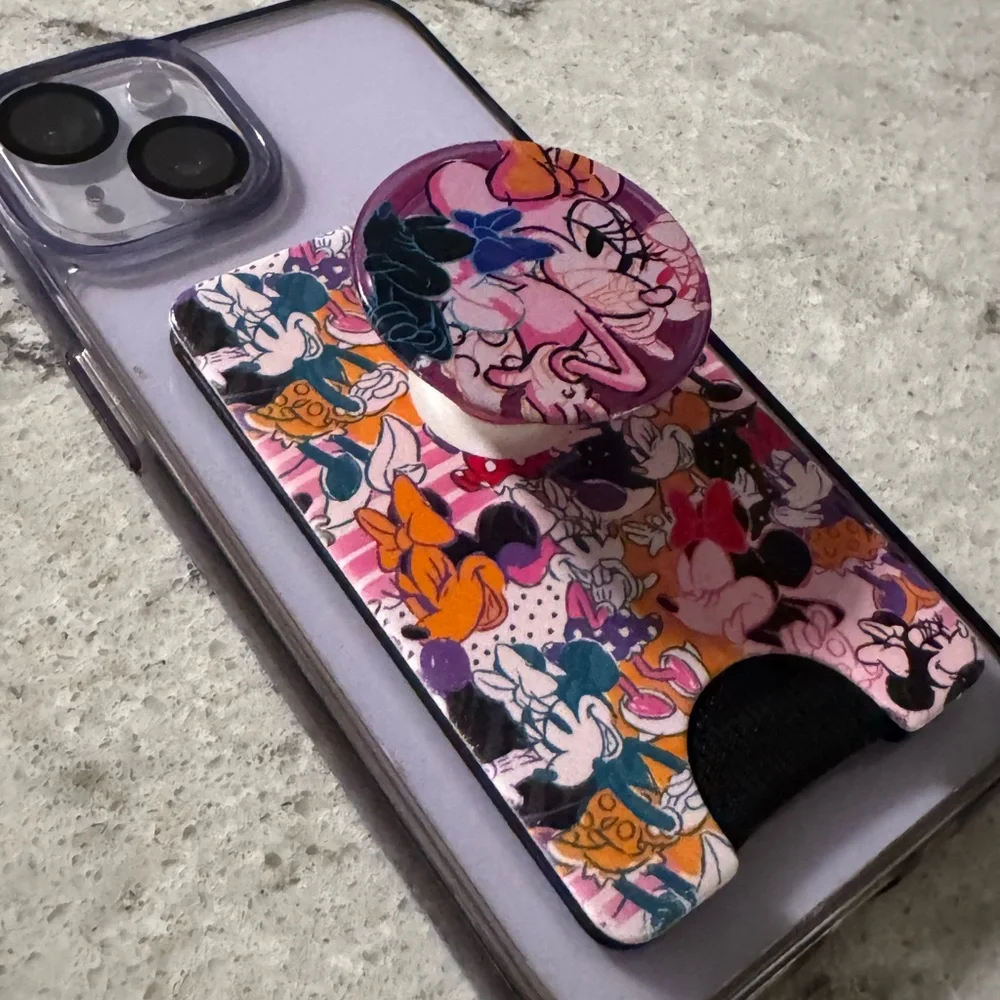 PopSocket personality phone enhance