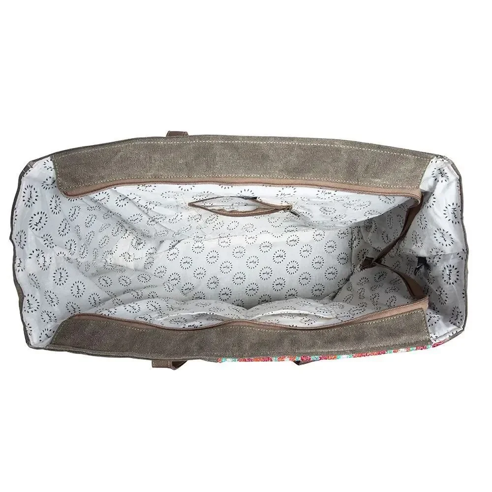 myra bag