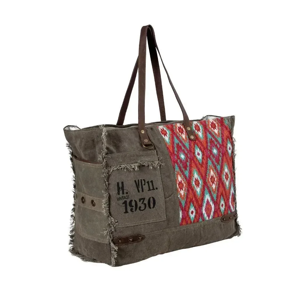myra bag