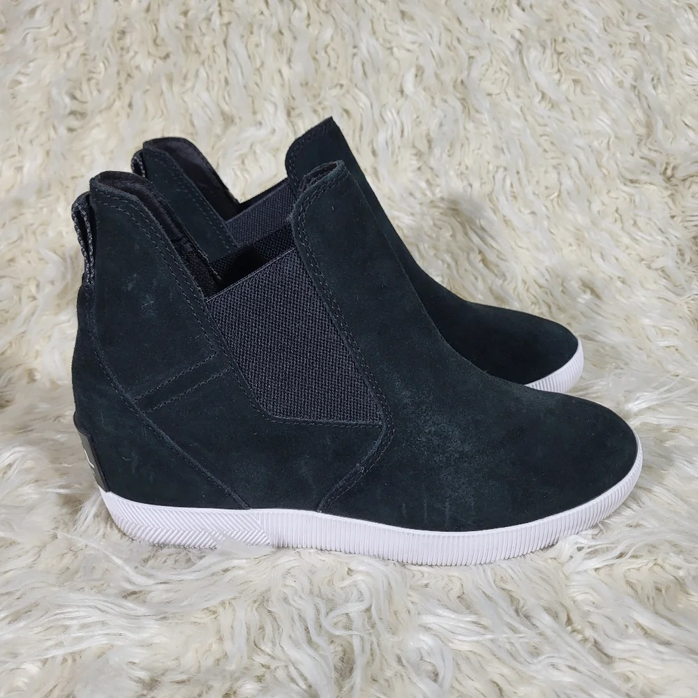 Sorel Out N About Slip On Wedge Bootie Size 9 Black Waterproof Suede Ankle Boots