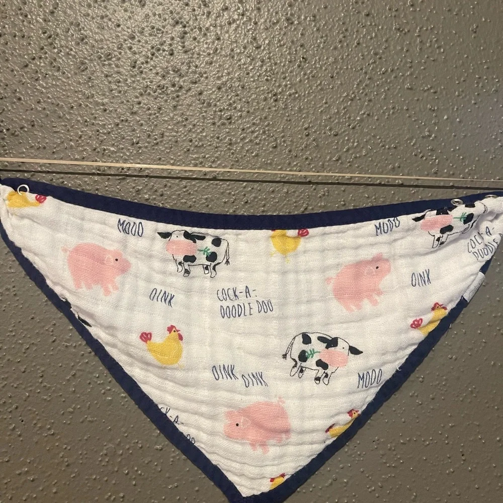 Mud Pie adorable bandana
