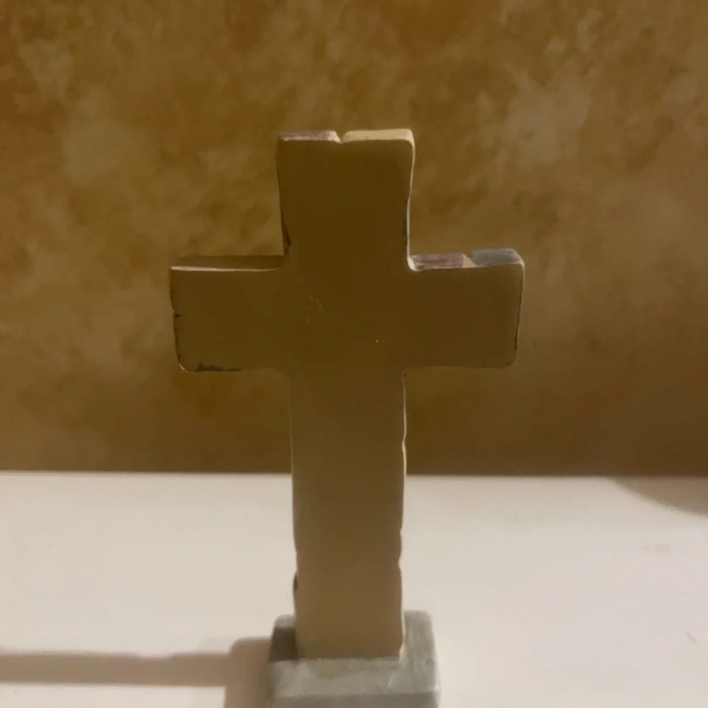 N/A cross decor