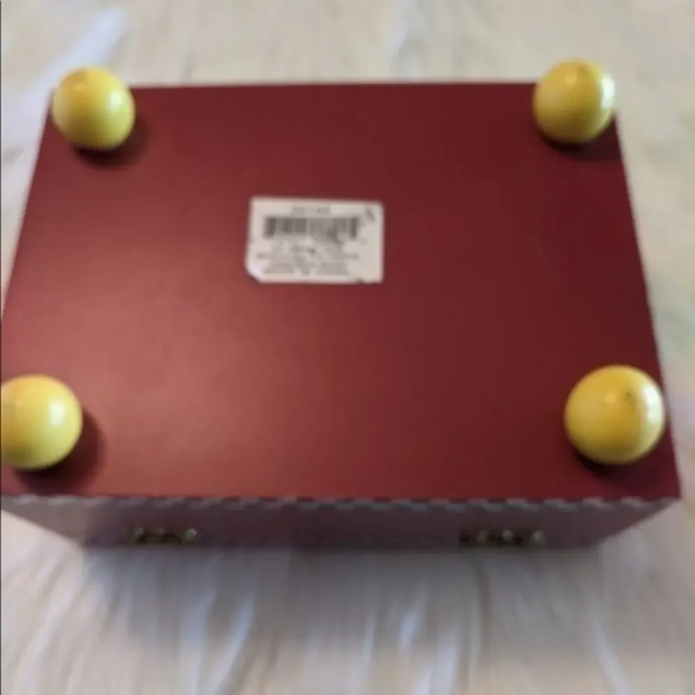 WOODEN BOX 