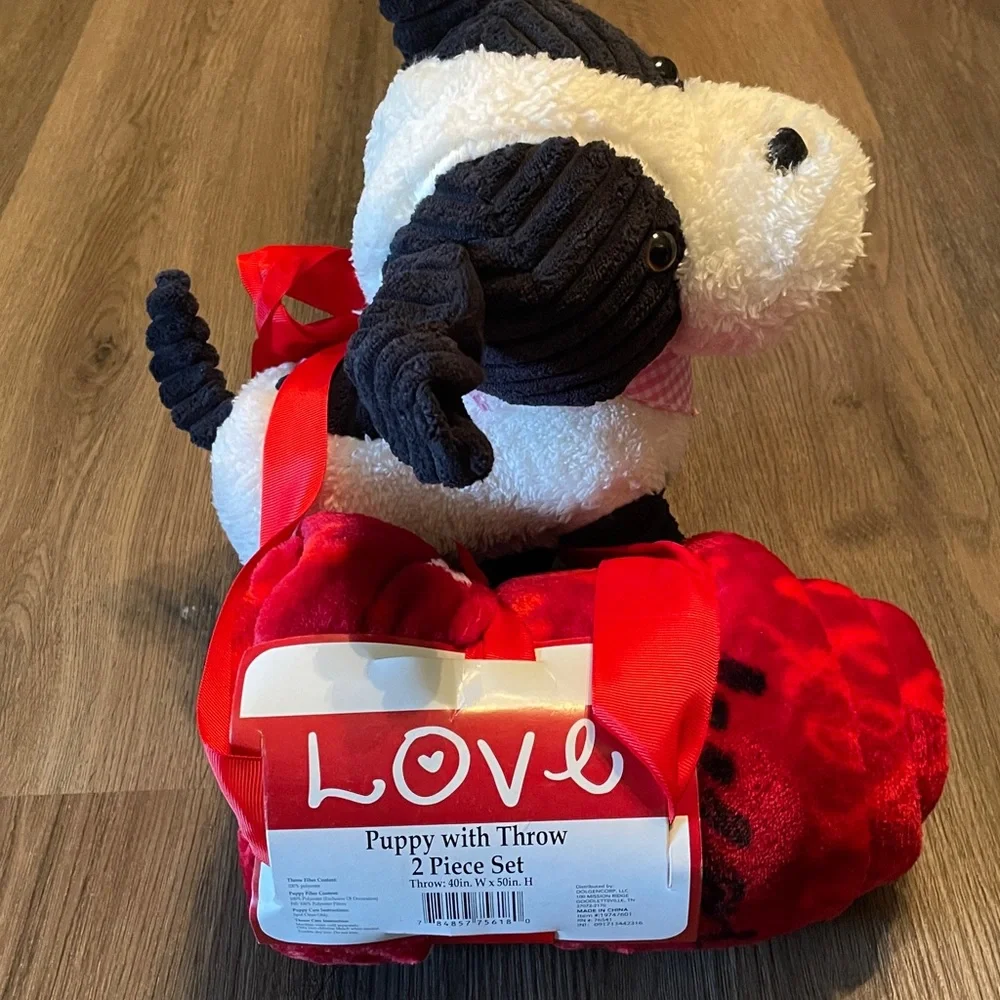 Puppy with throw two piece set NWT