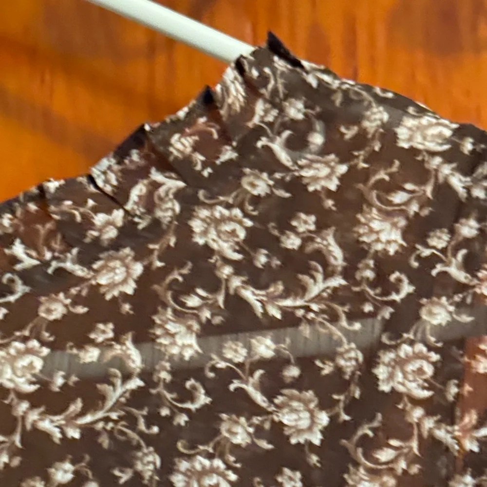 Liz & Co Floral Sleeveless Blouse - Brown Lined Sleeveless Blouse Size L