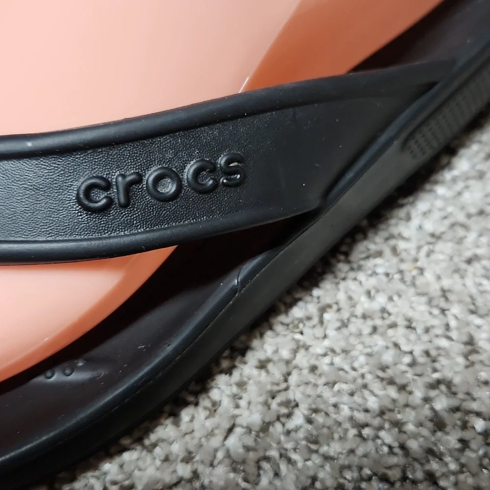 Crocs Flip Flops Unisex M7 W9